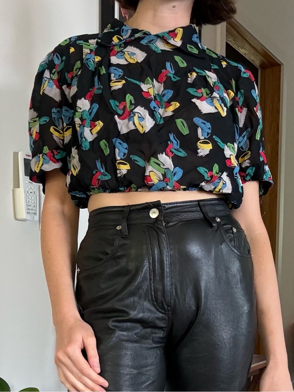 Vintage cropped top. Black with beautiful print.
